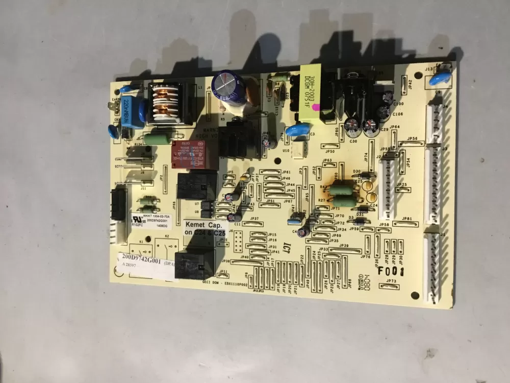 GE EBX1110P002 200D49742G001 Fridge Control Board AZ117184 | BG2167