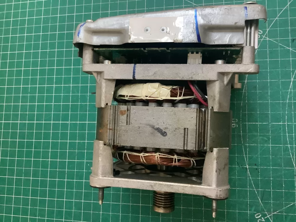 GE 175D5106G077 Washer Drive Motor AZ220210 | SLA389