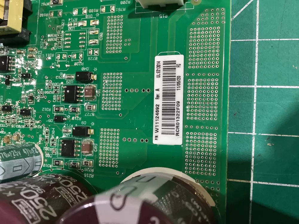 Whirlpool W11124692 Refrigerator Control Board AZ144564 | NR2430