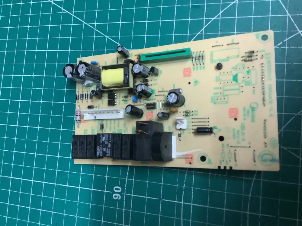 Midea Kenmore MD12011LE MD12011LB Microwave Control Board AZ204725 | AR74
