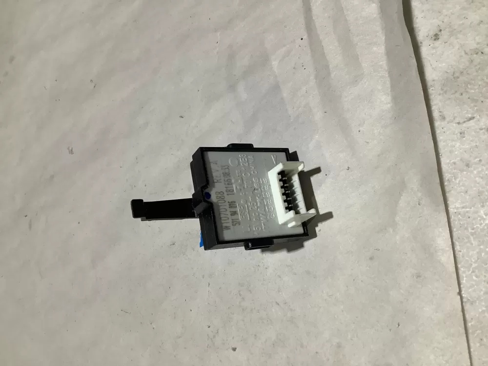 Whirlpool W10701088 Washer Control Board Switch AZ113392 | Sl41