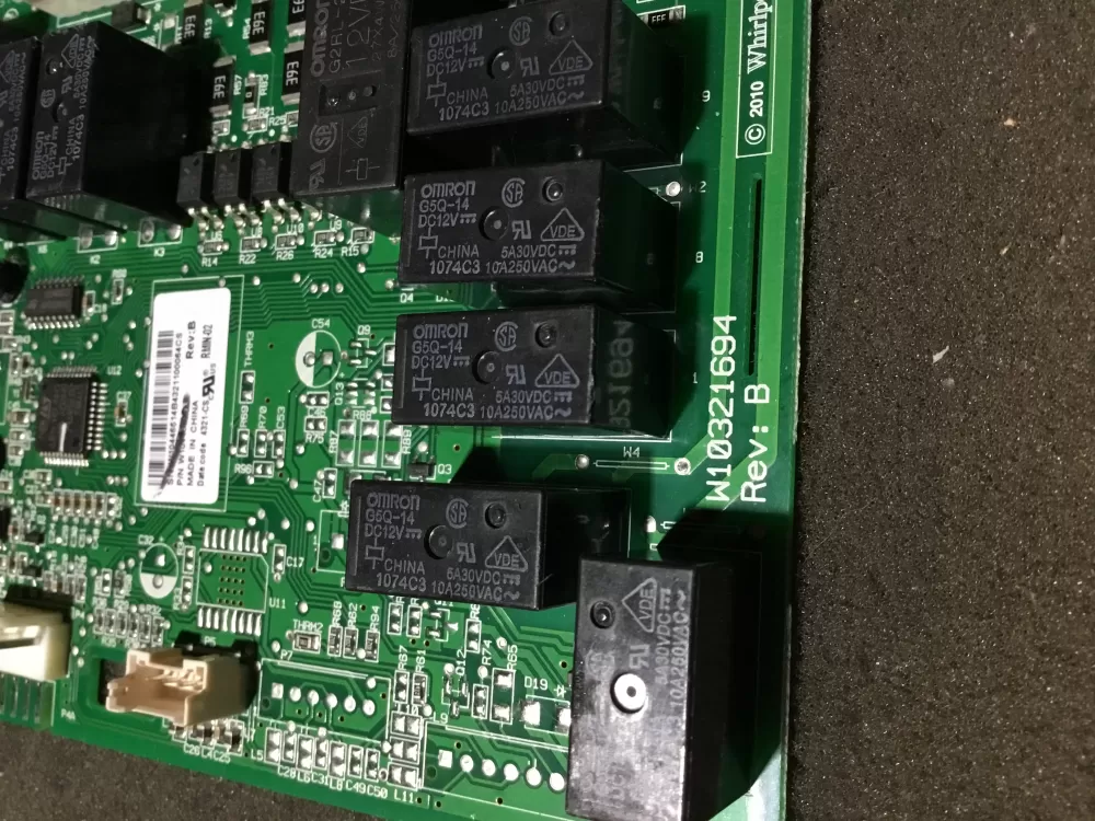 Maytag W11035837 W10617097 Refrigerator Control Board AZ116525 | NR2155