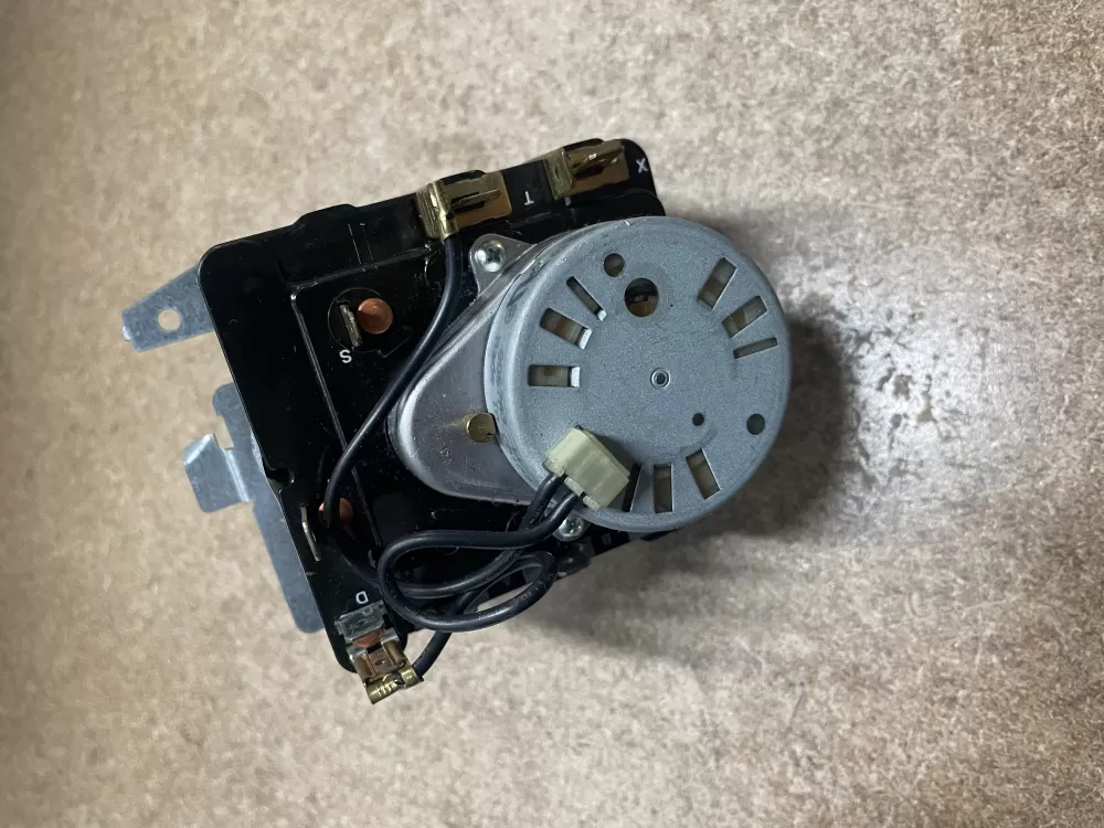 GE 212D1233P013 WE4M365 Dryer Timer AZ15409 | KM1634