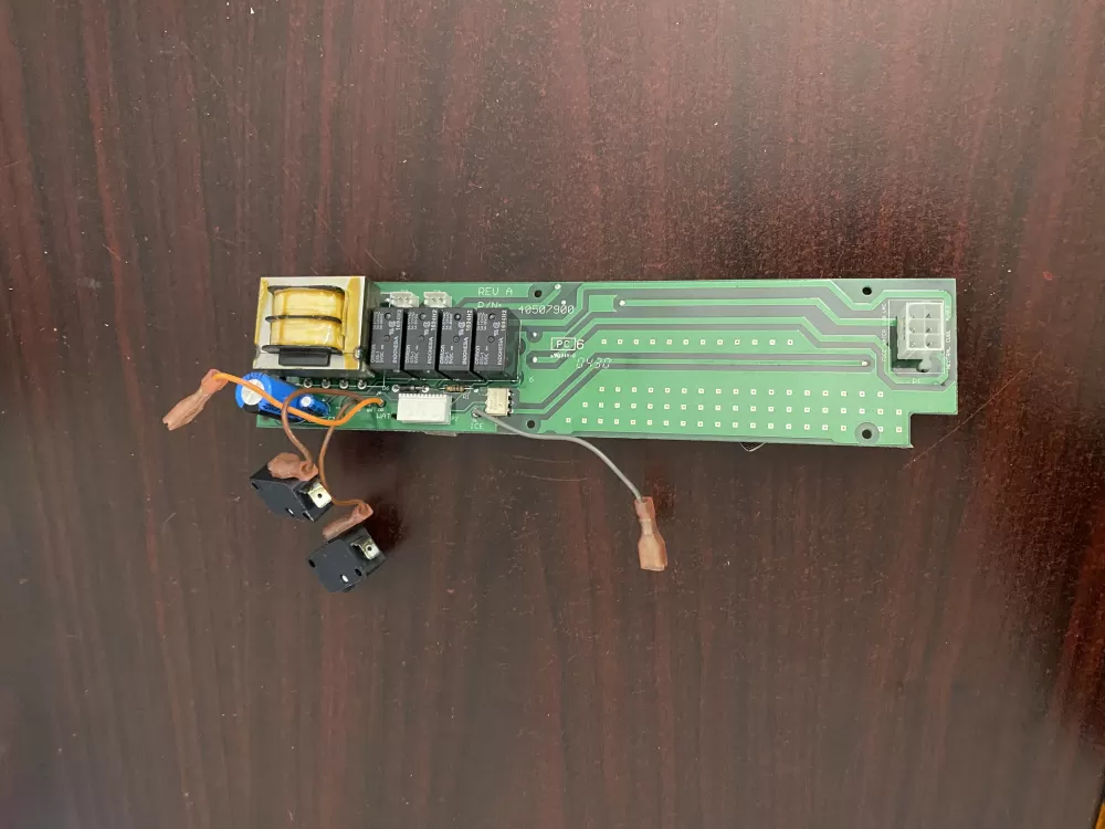 Frigidaire 40507900 Refrigerator Power Control Board