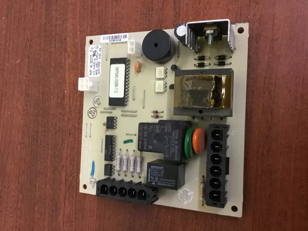 Whirlpool  Maytag 2203076 Refrigerator Control Board