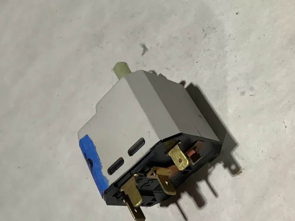 Crosley  Kenmore  Maytag  Whirlpool W10117655 WPW10117655 Dryer Crosley Control Board Start Switch