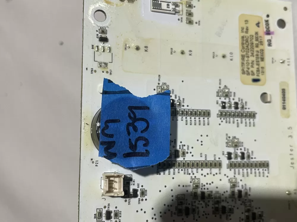 Frigidaire 242209702 Refrigerator Control Board AZ188703 | Wm1539