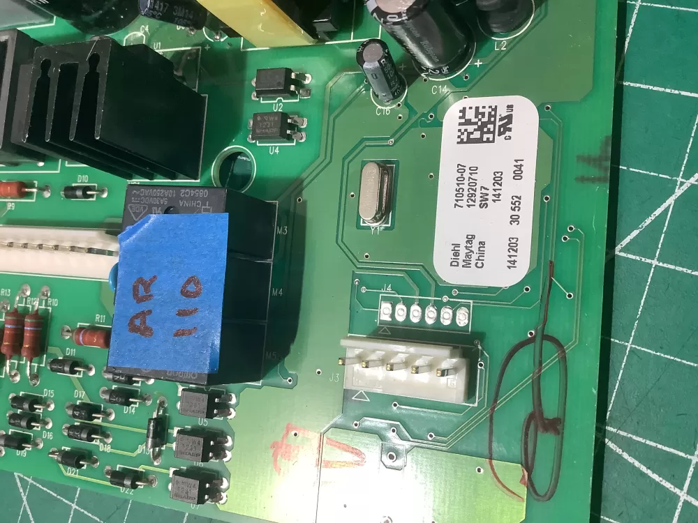 Whirlpool Kenmore Maytag 720961 00 Refrigerator Control Board AZ195970 | AR110