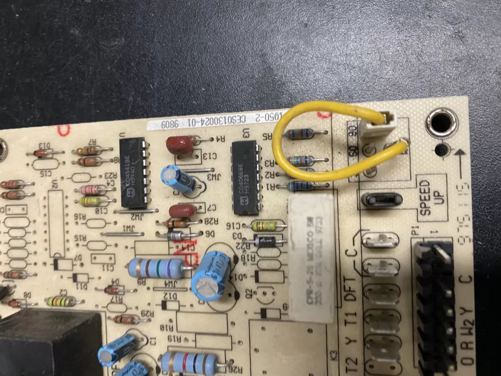 Carrier Bryant 1050 83 5A  Control Board AZ18066 | BK982