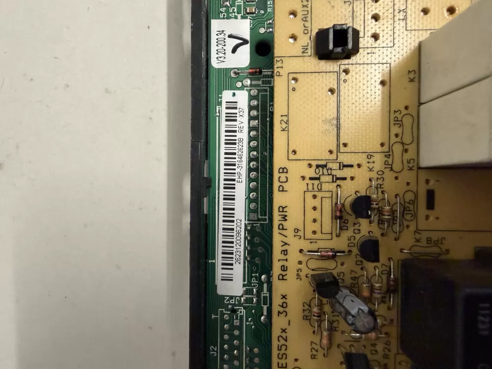 Frigidaire AP5807223 316560105  Control Board AZ231534 | KM1814