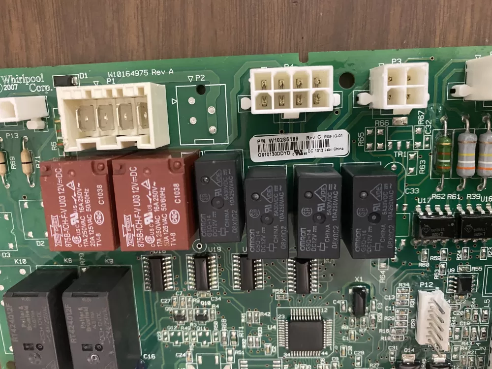 Whirlpool Maytag W10285199 Refrigerator Control Board AZ39891 | BK970