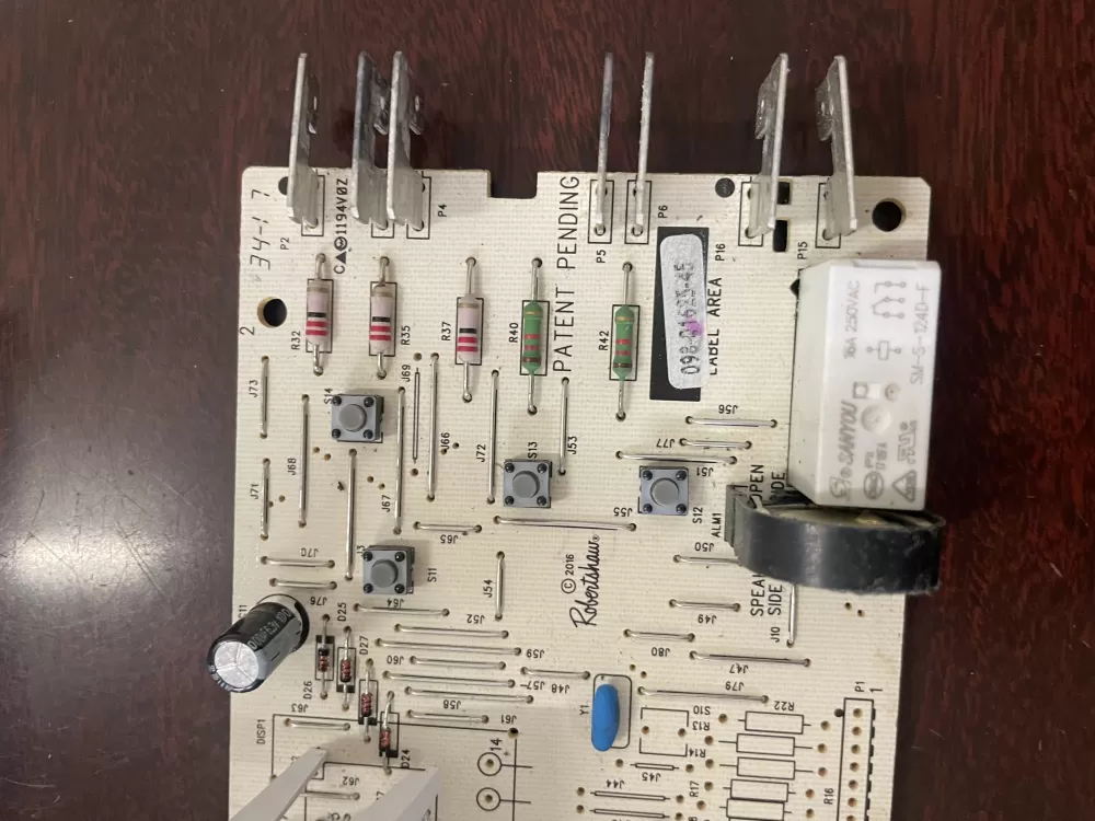 Whirlpool W11122557  AP6261073  W11032181  4547157  PS12114372  W10348616  W10734614  W10834015  W10887899  WPW10348616 Oven Control Board