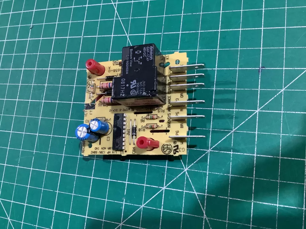 Whirlpool 4388932 2303824A Refrigerator Defrost Control Board  AZ152870 | NR46