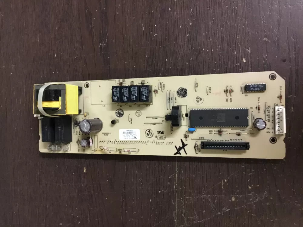 Whirlpool WP8302994 Range Oven Control Board AZ8202 | NR501