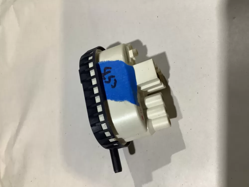 Whirlpool W10239066 W11413130 Washer Pressure Switch AZ103782 | Sl53
