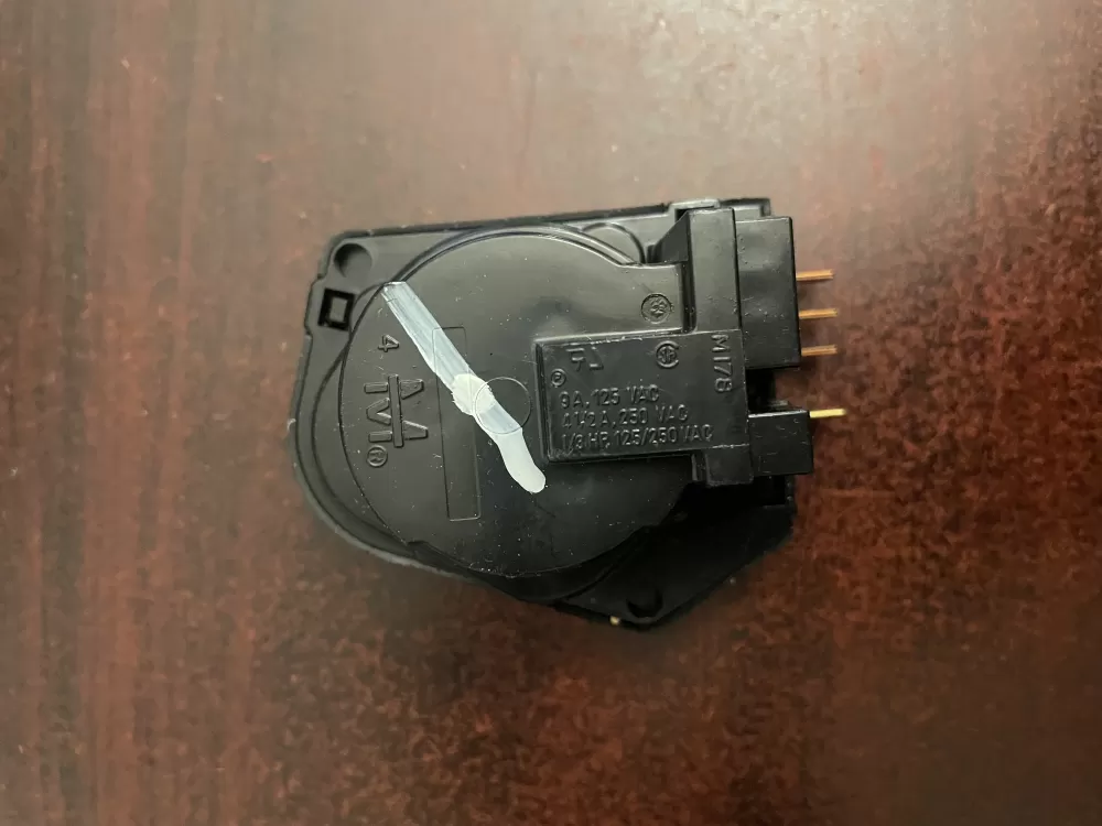 Frigidaire  Kenmore AP2111929 12762 215846602 00624728 00626234 00628510 00628518 0628510 08000559 08006054 08006992 08016919 08950148 215267800 215846605 215846606 240371001 241621501 3001671 3001701 3015909 3203657 4013391050 5300187484 5300628518 5301090474 5303203657 5303211155 5303211680 5303270622 5303275811 5303321133 5303321915 5304457327 5308006054 5308006992 624728 626234 628510 628518 8000559 8006054 8016919 8950148 C000062797 C62797 D007004112 DG187005 F000111695 G000187484 G172706 G174820 G186580 G187005 G187484 M1090167 M1090474 N8000559 R000900241 R000900764 R900241 PS423801 Refrigerator Defrost Timer