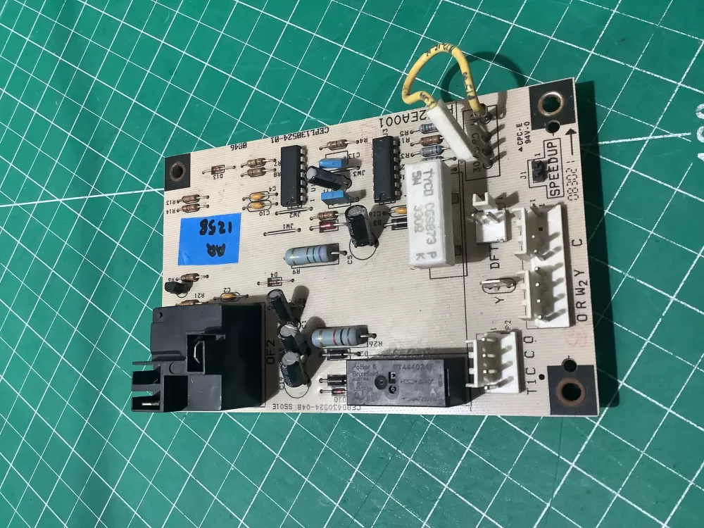 Carrier Bryant HK32EA001 Defrost Board Control Cepl130524-01 AZ190523 | AR1258