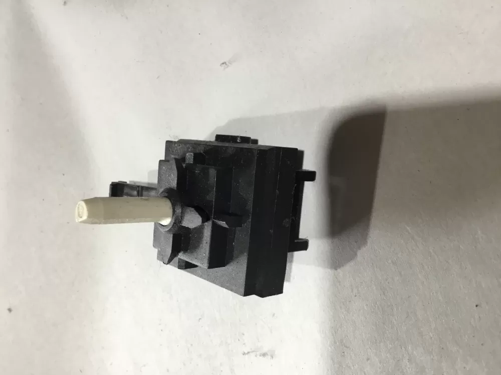 Maytag Whirlpool W10285511 Washer Switch AZ102256 | Sl110