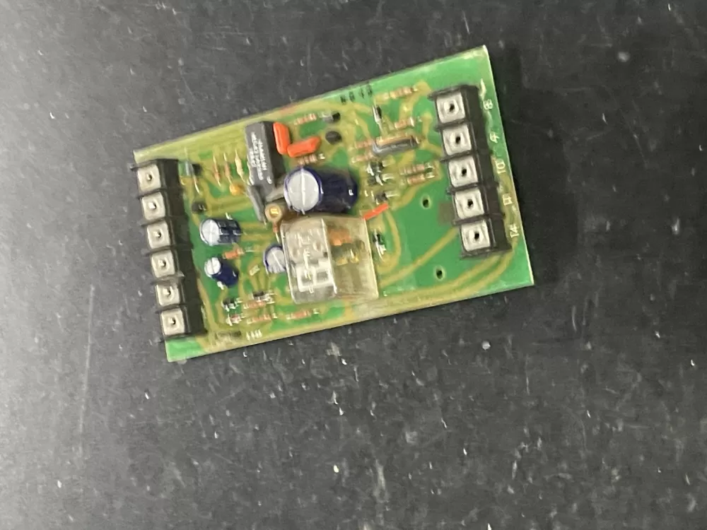 AZ A1010B  3-9-88 Control Board