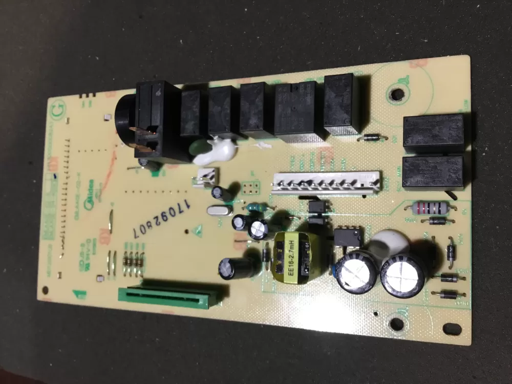 Magic Chef EMLAUXX-21-K-CKD Microwave Display Board AZ86388 | NR1181