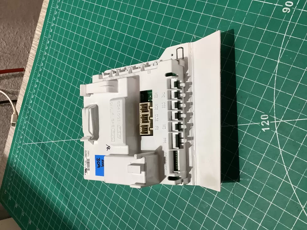 Whirlpool Amana W10205831A Washer Control Board AZ189042 | AR309
