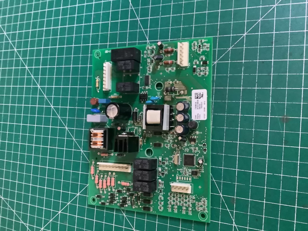 Whirlpool  Maytag W10312695B  1876388  PS11752593  EAP11752593  AP6019287 Refrigerator Control Board