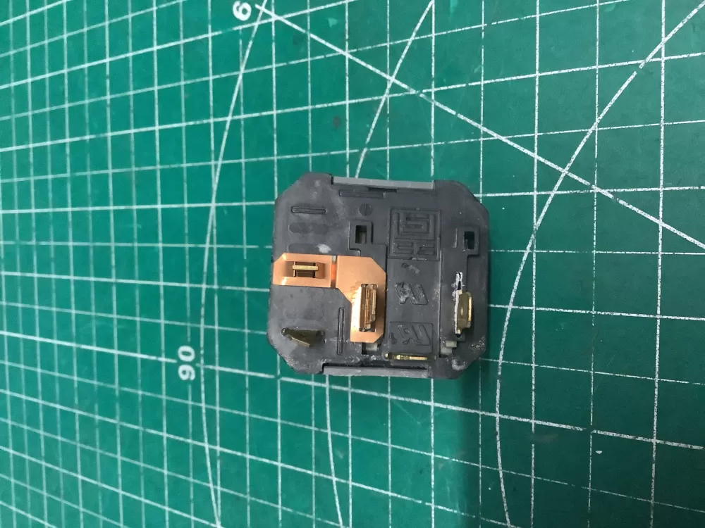 Crosley  Kenmore  Maytag  Whirlpool W10117655 WPW10117655 Dryer Crosley Control Board Start Switch