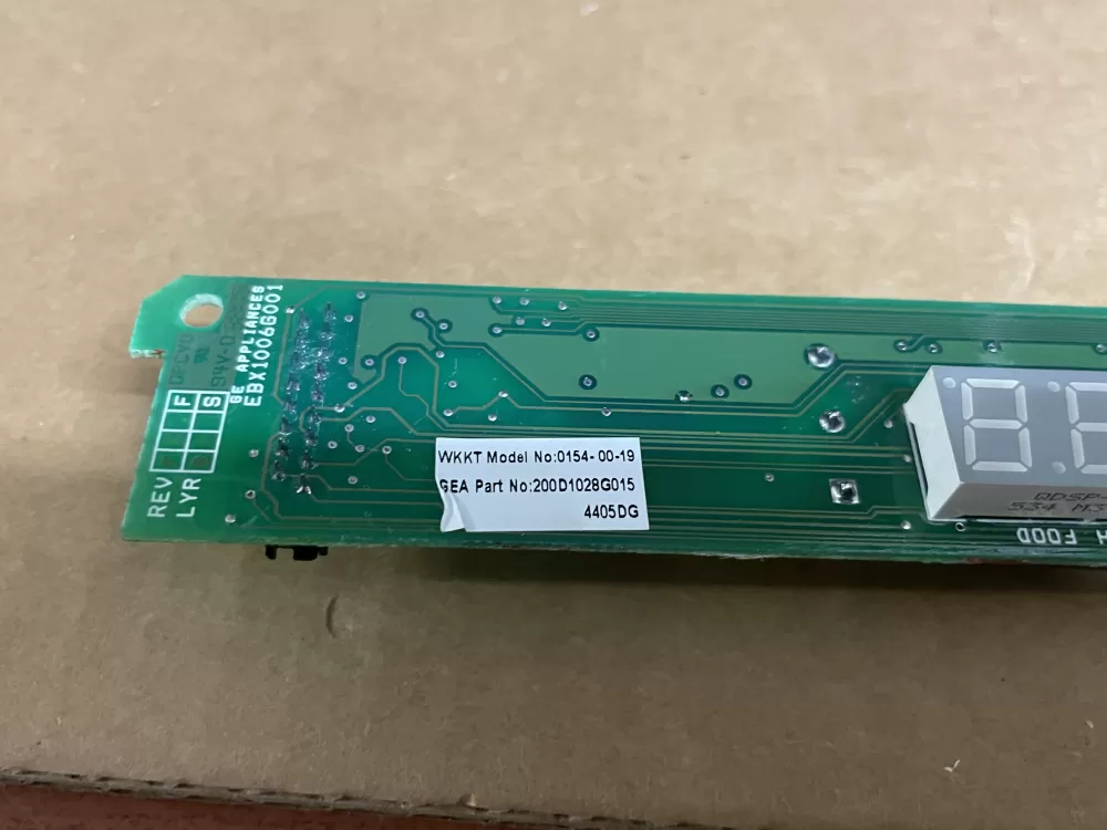 GE Refrigerator Display Control Board AZ102482 | Wm892