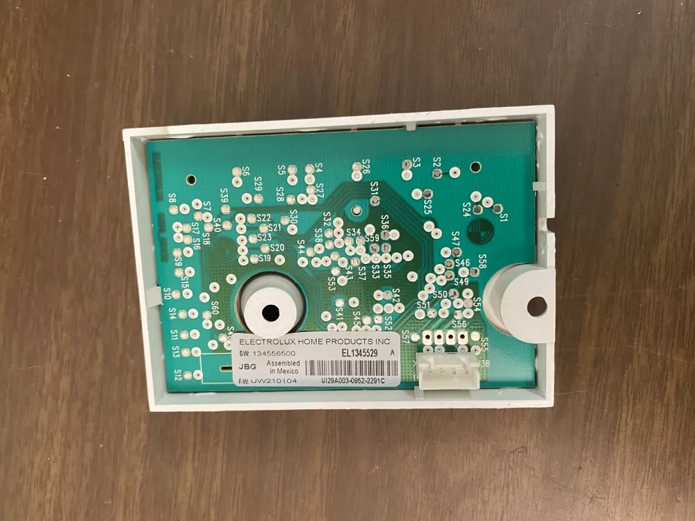 Electrolux EL1345529 A 1345529A Washer Control Board AZ30633 | BK306