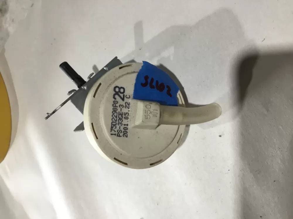GE Hotpoint WH12X10065 Washer Pressure Switch AZ102276 | Sl102