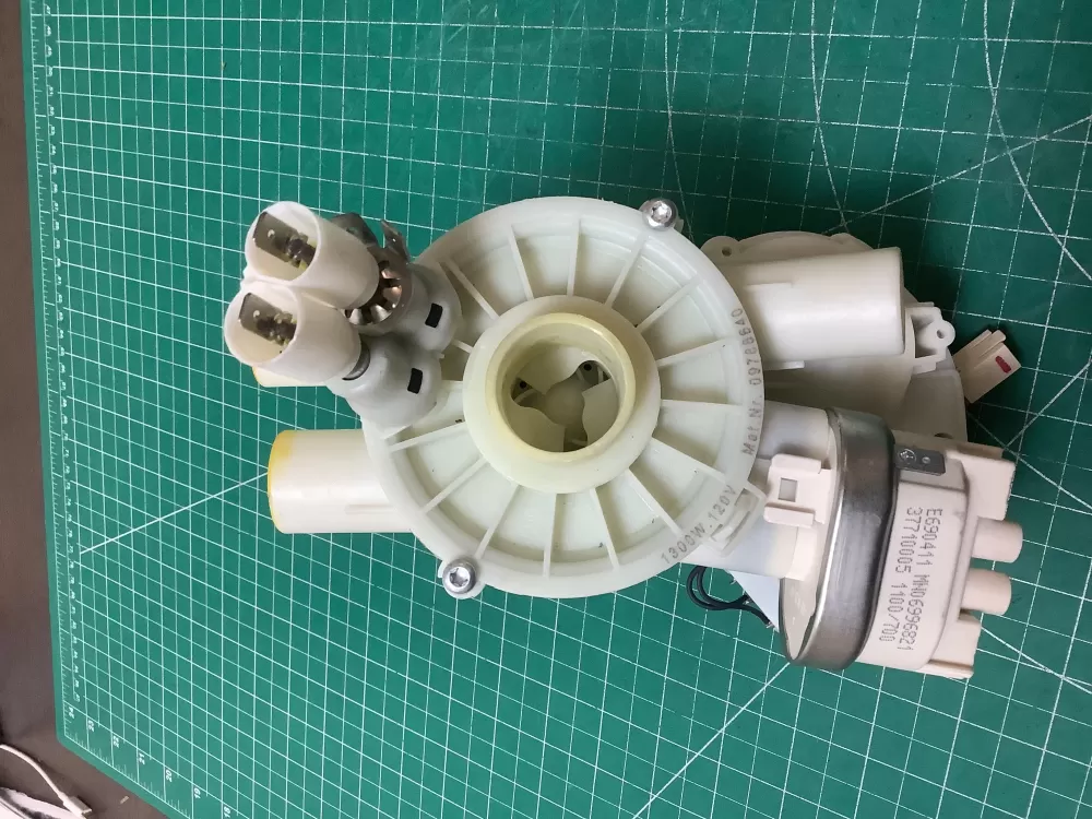 Miele MPT 02-51/6 Motor Assembly 204616 AZ224215 | SLA159