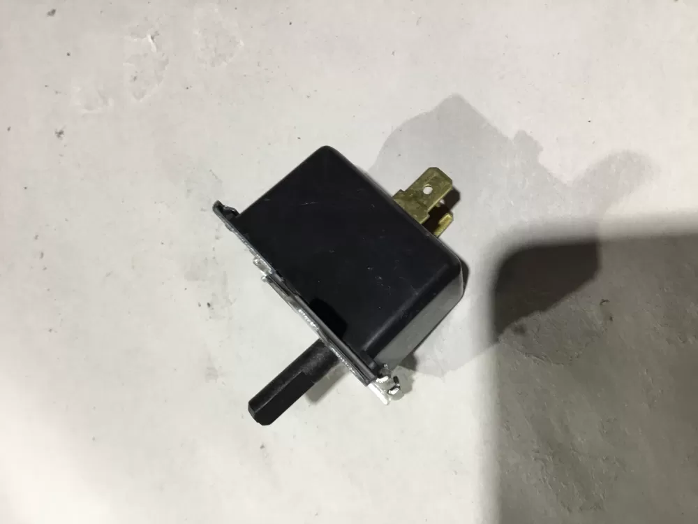 GE WE4M257 572D567P002 Dryer Buzzer Switch AZ102314 | Sl120