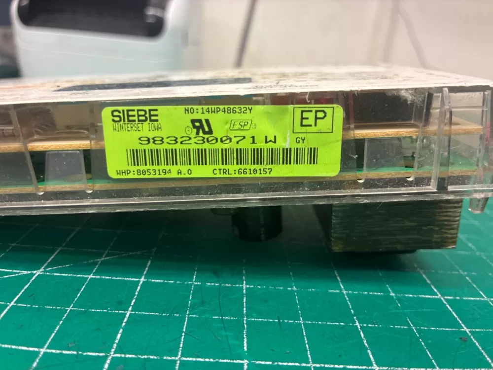 14WP48632Y Whirlpool Range Board - Control