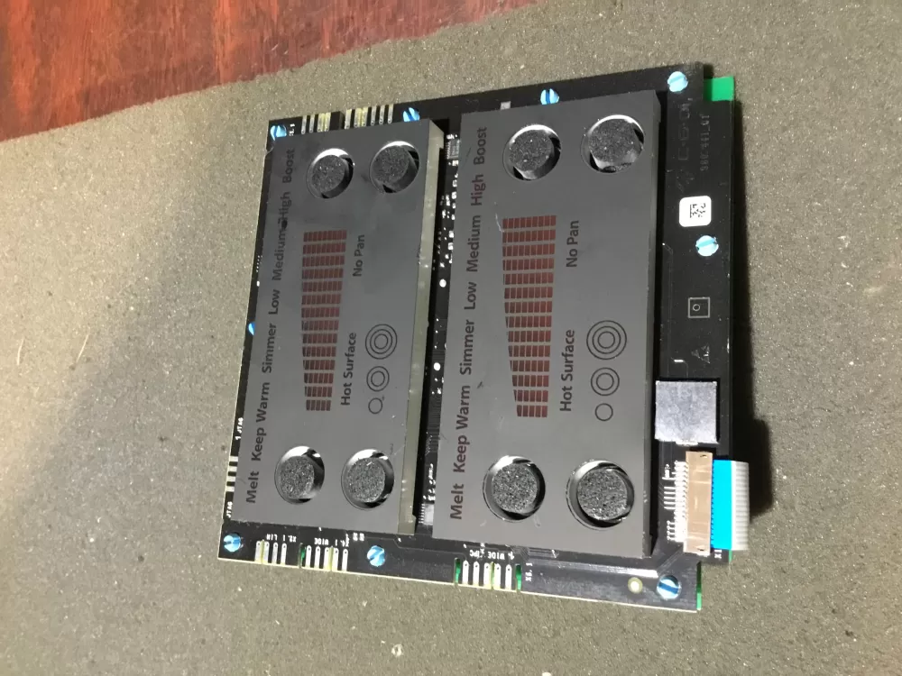 W10553763 Whirlpool Cooktop Board - Control
