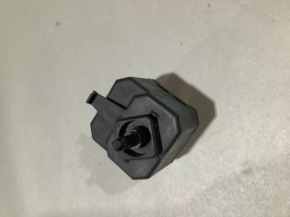 Maytag WP3404233 Dryer Crosley Inglis Start Switch AZ102555 | Sl112