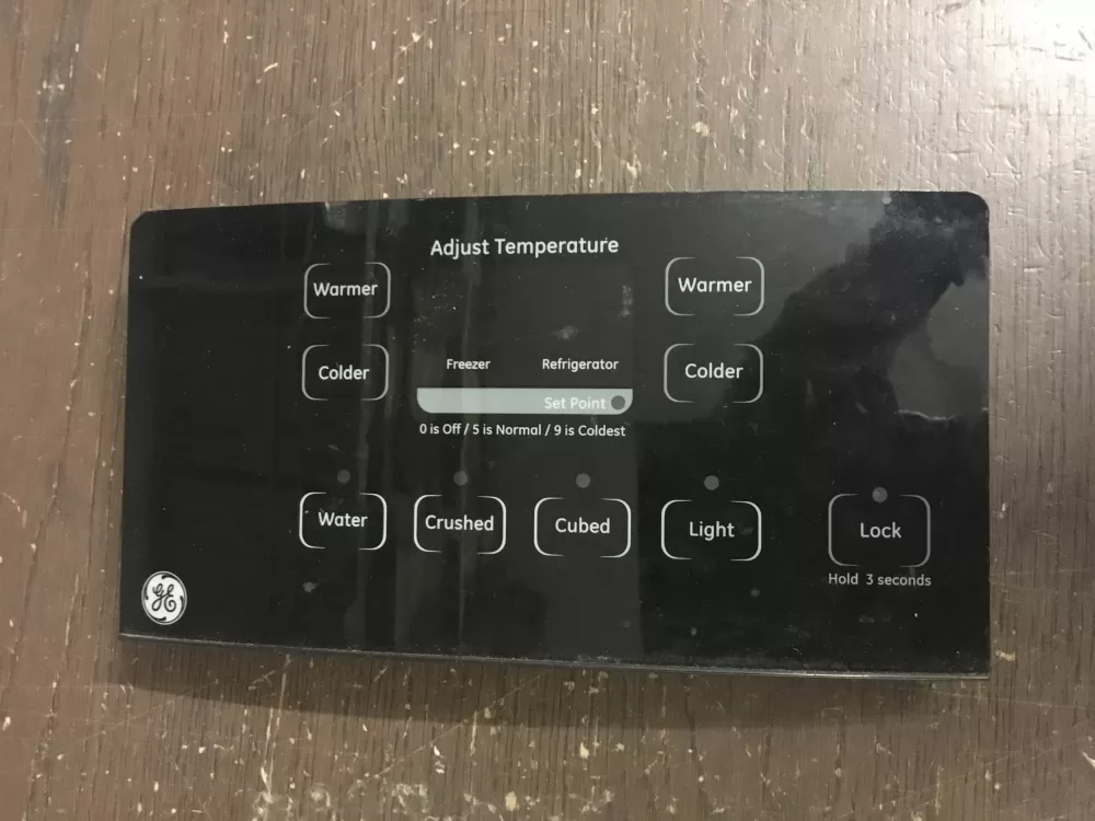 GE  Hotpoint 200D7355G006 Refrigerator Control Board Dispenser