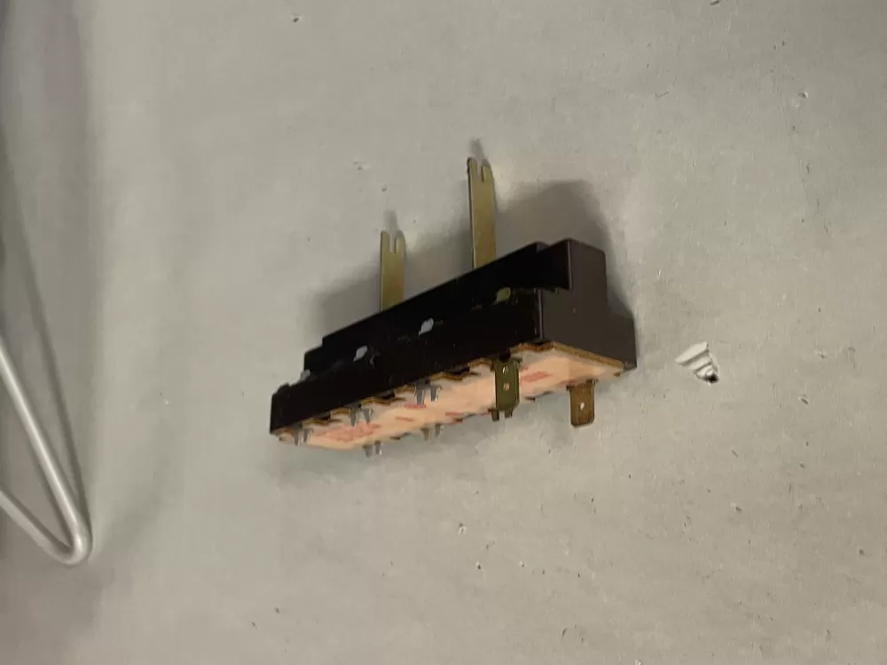 GE ASP2137-732  143C7653P11 Dryer Push Button Switch