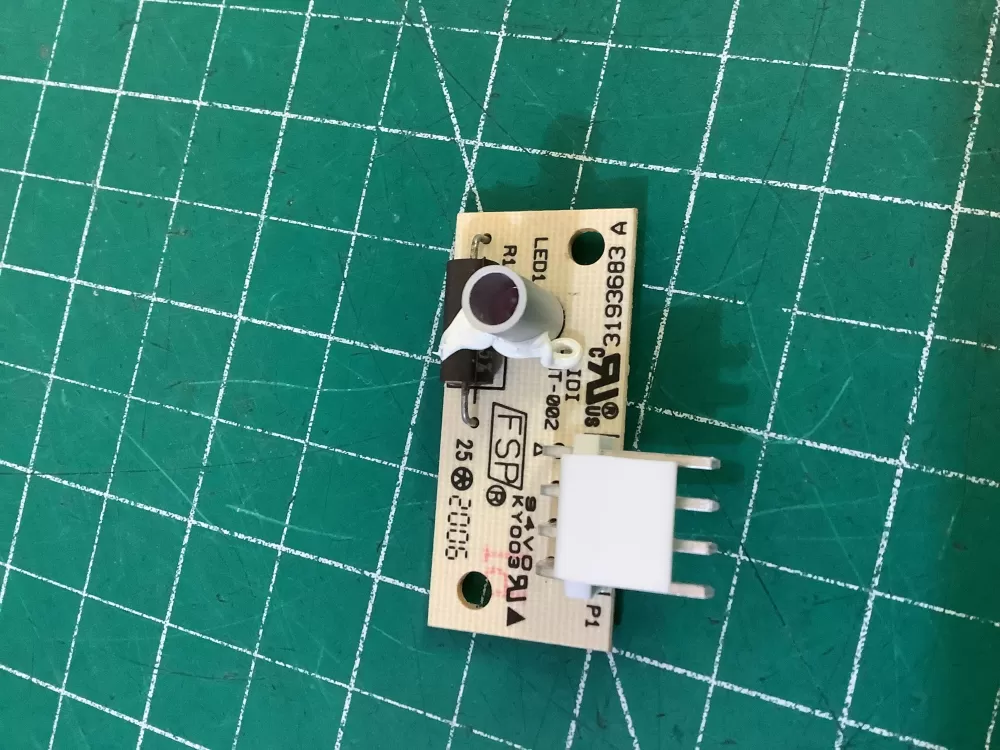 AZParts 3300704  3193683A Refrigerator Control Board