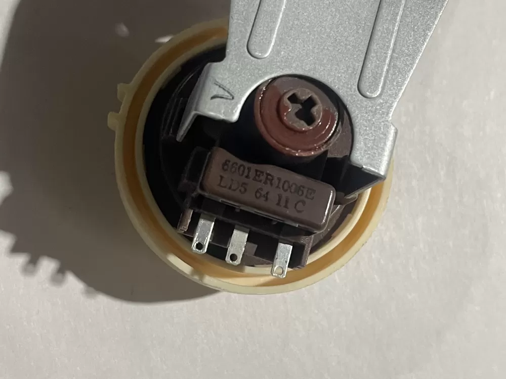 LG 6601ER1006E Washer Pressure Switch AZ206255 | KM1899