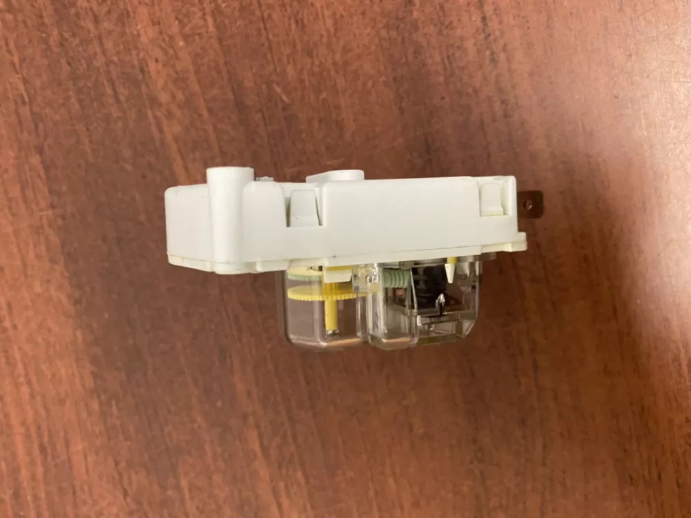 Admiral Jenn Air S-68233-3 Refrigerator Defrost Timer AZ48810 | BK1797