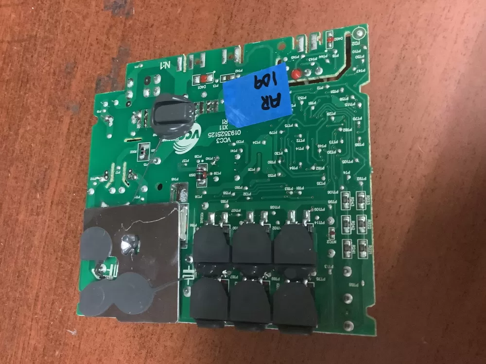 Frigidaire  GE 219326005 0193525079 Refrigerator Control Board