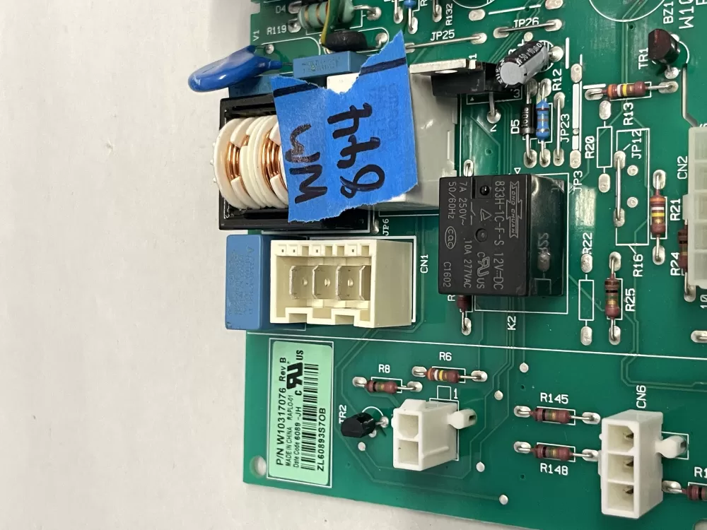 Whirlpool Kenmore W10205552 Refrigerator Control Board AZ214078 | Wm844