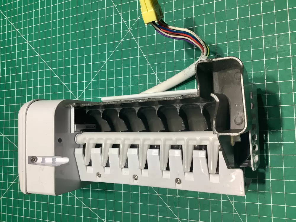 Samsung DA97 11092B Ice Maker Assembly AZ142481 | SL270