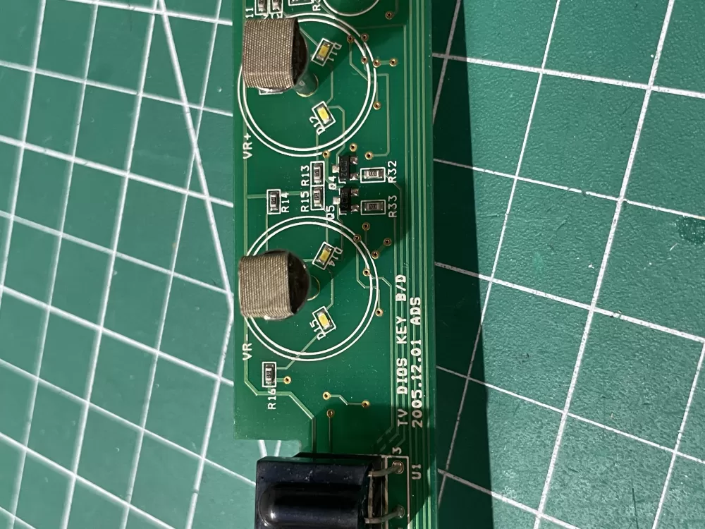 LG Model Refrigerator HD LCD TV WeatherPlus Information Center AZ190045 | Wm802