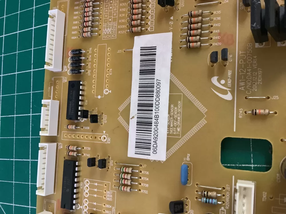Samsung DA92-00484B DA94-02275B Refrigerator Control Board AZ185427 | NR2720
