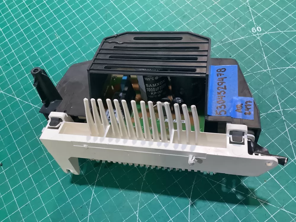 Frigidaire Motor Control 5304529478 / AP7019590 AZ230100 | AR2477
