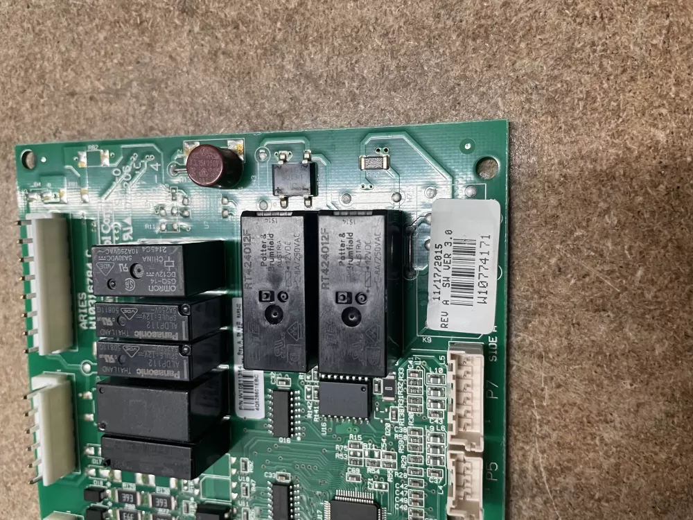 Whirlpool Maytag KitchenAid Kenmore Refrigerator Control Board AZ3833 | KM1426