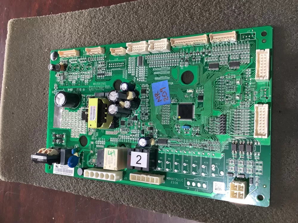 GE 197D8522G101 70213260401GA Refrigerator Control AZ111655 | NR209