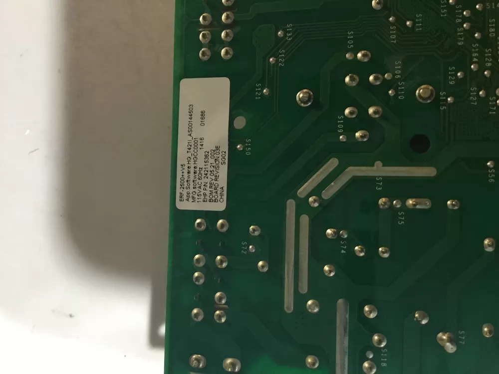 Frigidaire 242115362  Refrigerator Main Board AZ113249 | BG188