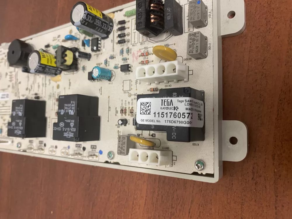 GE 175D6798G001 WE04M10011 Dryer Control Board AZ51709 | BKV542
